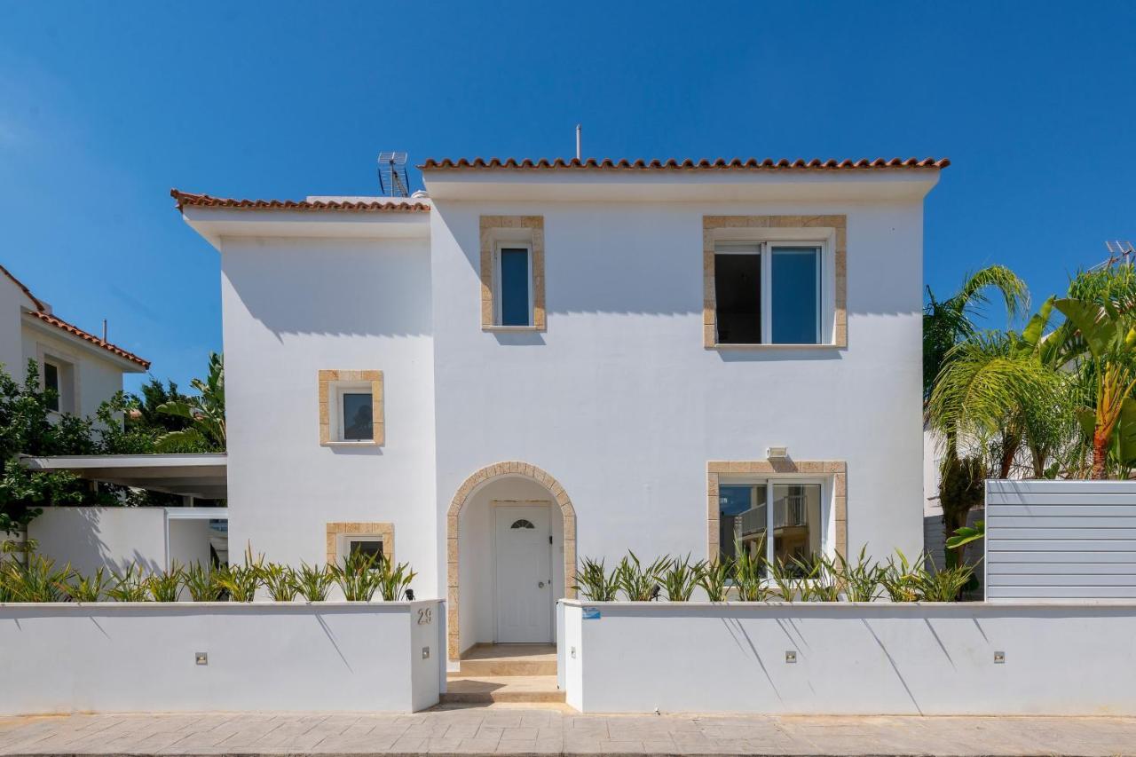 Protaras Villa Dafni ภายนอก รูปภาพ