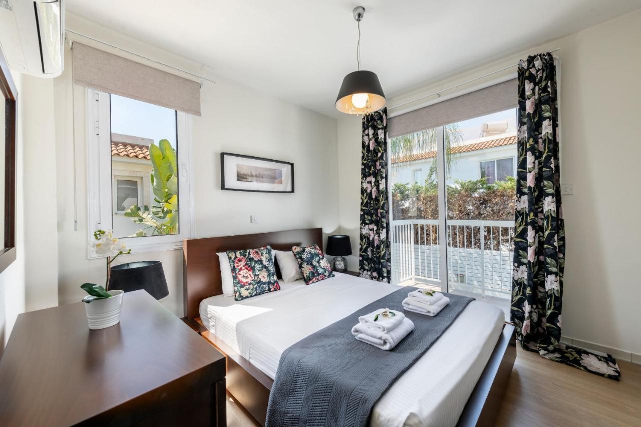 Protaras Villa Dafni ภายนอก รูปภาพ
