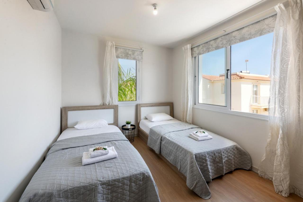 Protaras Villa Dafni ภายนอก รูปภาพ